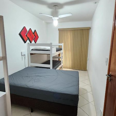 Apartamento Praia Grande Ubatuba 100 Metros Da Praia Otima Localizacao Kültér fotó