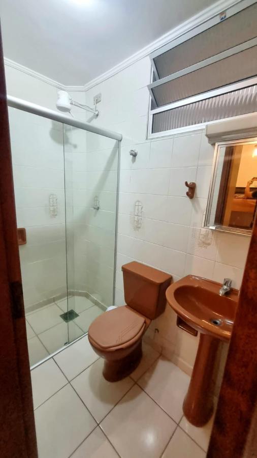 Apartamento Praia Grande Ubatuba 100 Metros Da Praia Otima Localizacao Kültér fotó