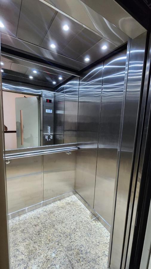 Apartamento Praia Grande Ubatuba 100 Metros Da Praia Otima Localizacao Kültér fotó